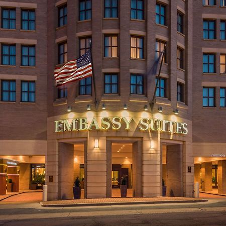 Embassy Suites By Hilton Alexandria Old Town Eksteriør billede
