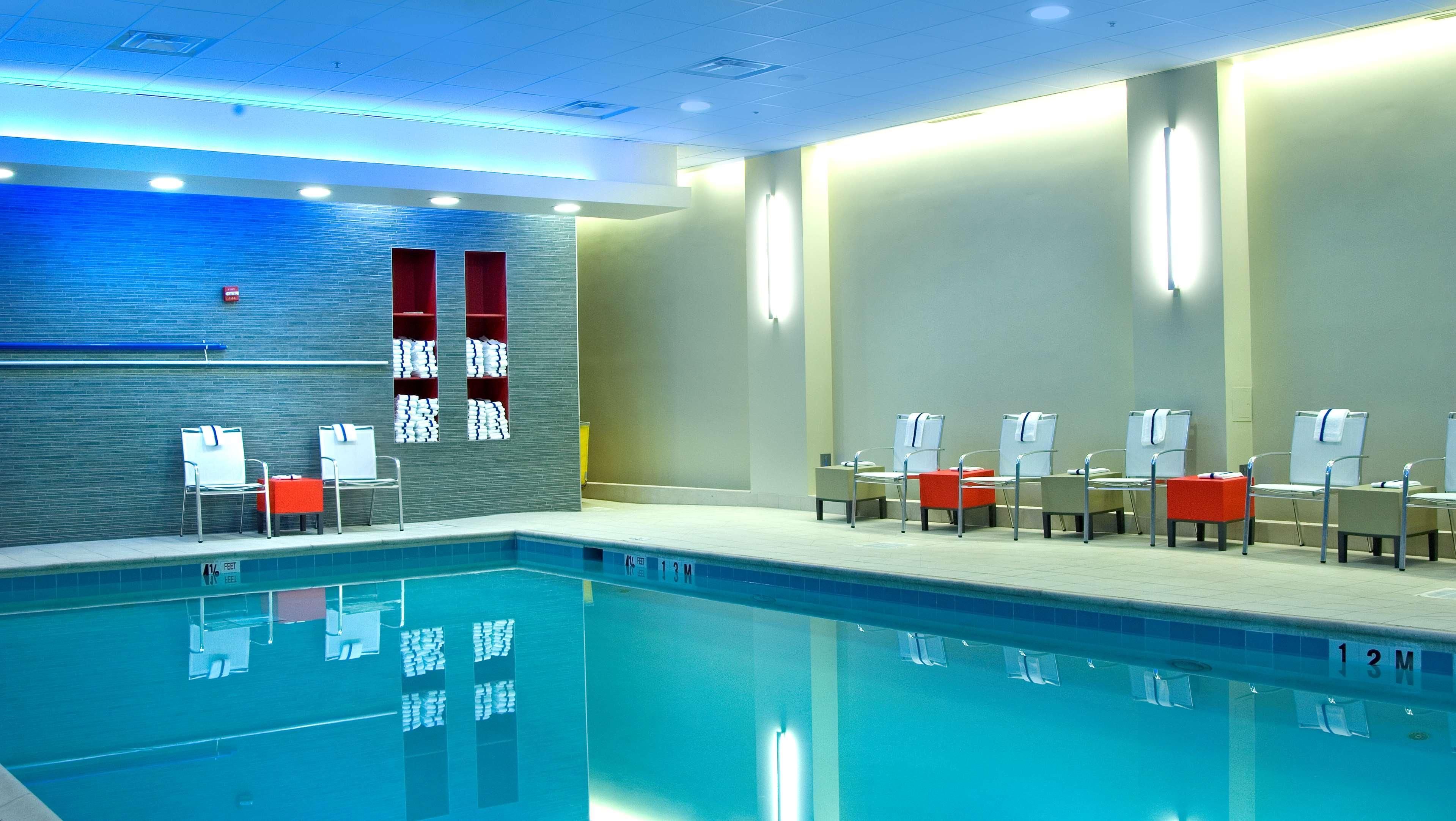 Embassy Suites By Hilton Alexandria Old Town Faciliteter billede