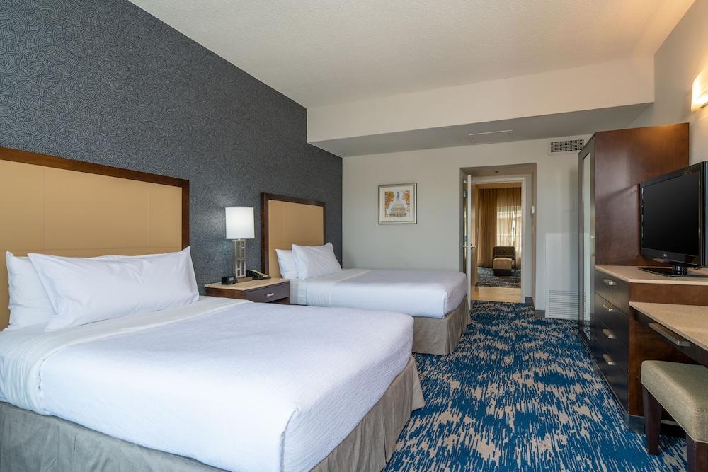 Embassy Suites By Hilton Alexandria Old Town Eksteriør billede