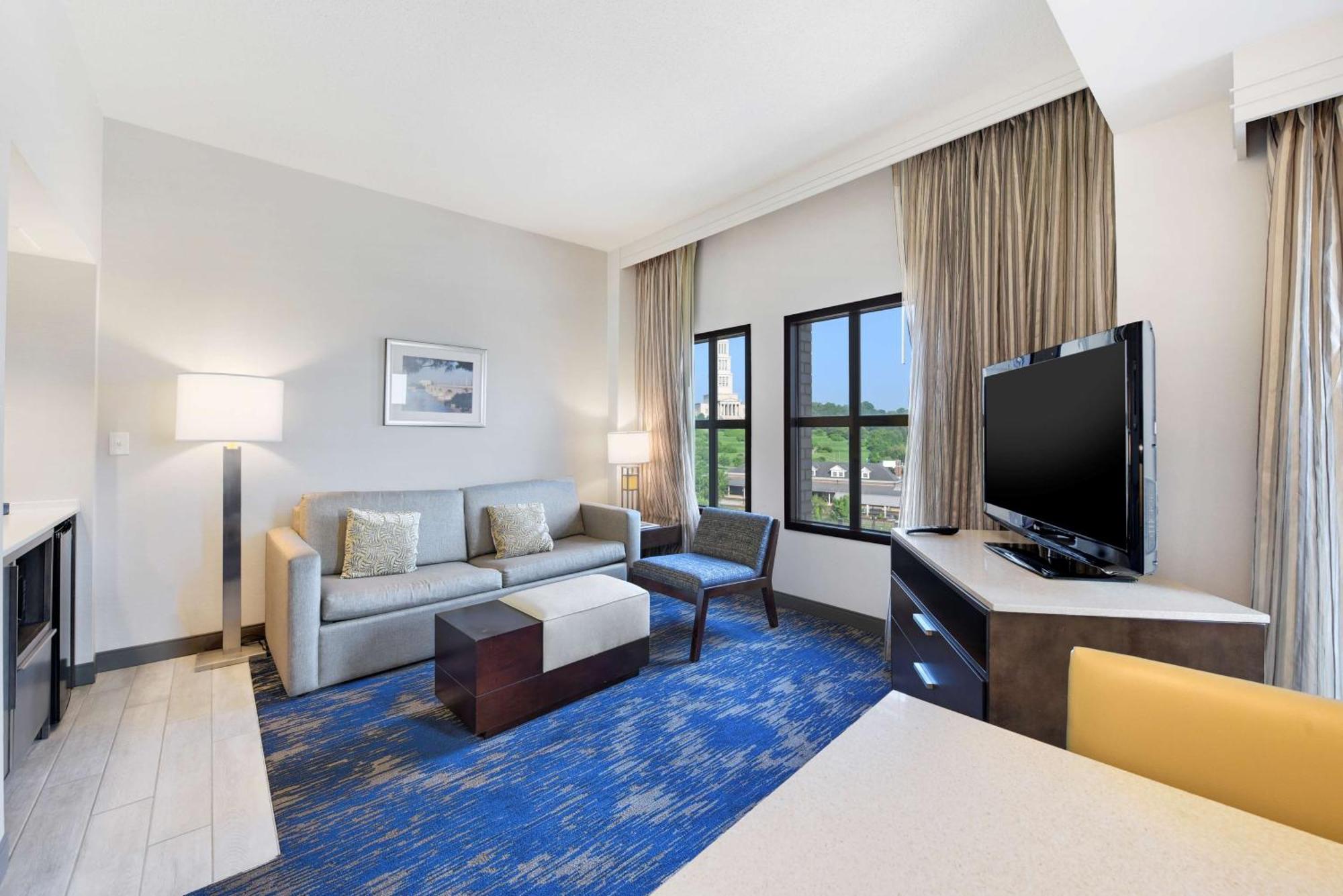 Embassy Suites By Hilton Alexandria Old Town Eksteriør billede